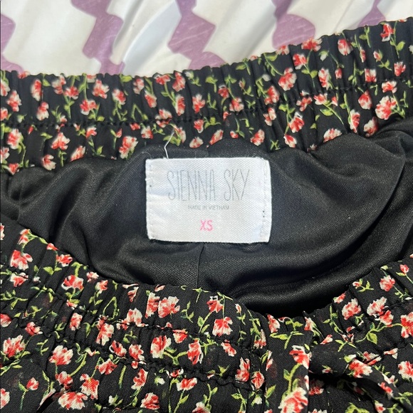 Sienna Sky Black and Pink Floral Mini Skirt - Picture 5 of 7